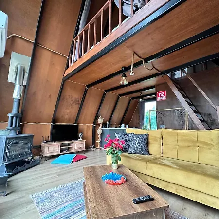 Sapanca Bungalovya ホテル *