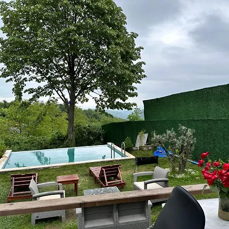 Sapanca Bungalovya ホテル *