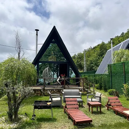 Sapanca Bungalovya ホテル *